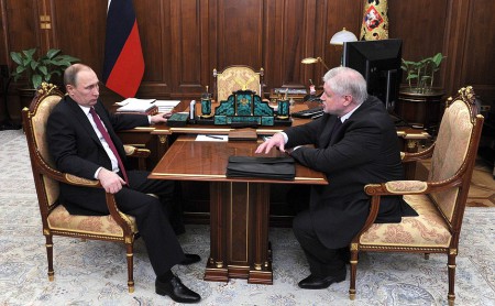 Владимир Путин встретился с руководителем фракции партии «Справедливая Россия» в Государственной Думе Сергеем Мироновым.