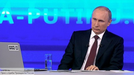 iskra-chel.ru: "Президент, которым мы гордимся!" Владимир Путин принял в загородной резиденции Ново-Огарёво бывшего госсекретаря США Генри Киссинджера.