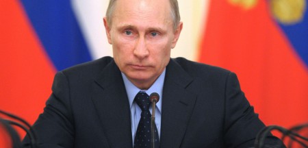 iskra-chel.ru: "Президент, которым мы гордимся!" Владимир Путин внёс в Госдуму законопроект об изменениях в законодательство в связи с передачей функций Госнаркоконтроля и миграционной службы в систему МВД России